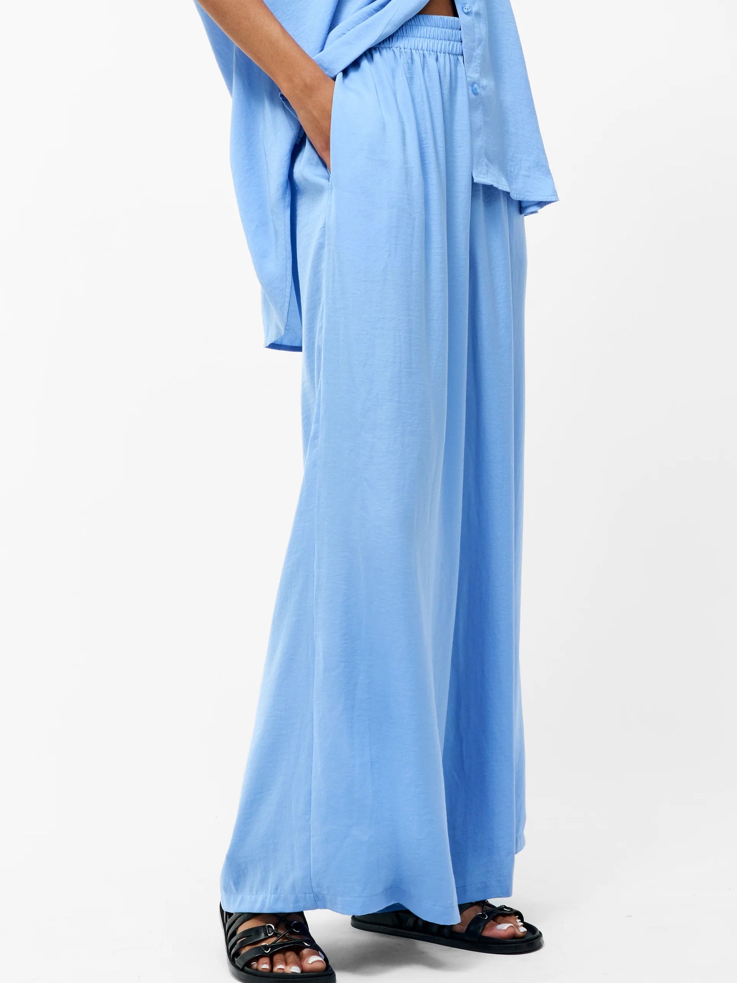 Damasco Air Flow Poly Wide Leg Trousers