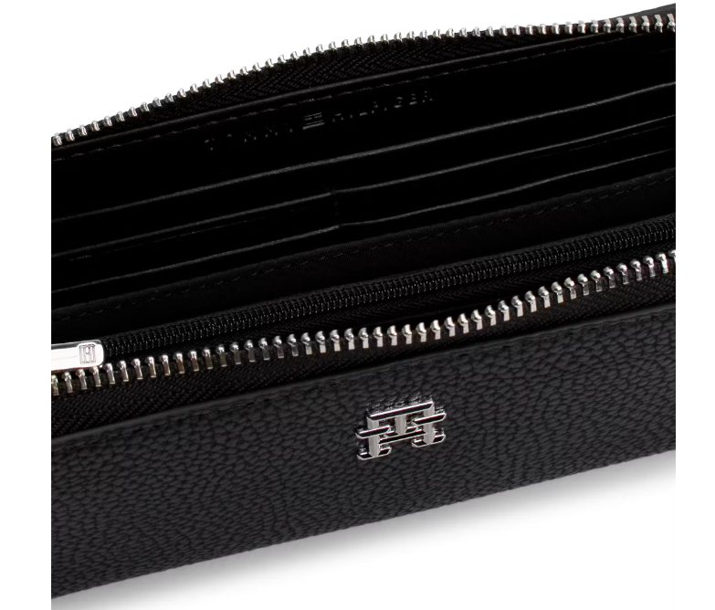Tommy Hilfiger Logo Zip Purse