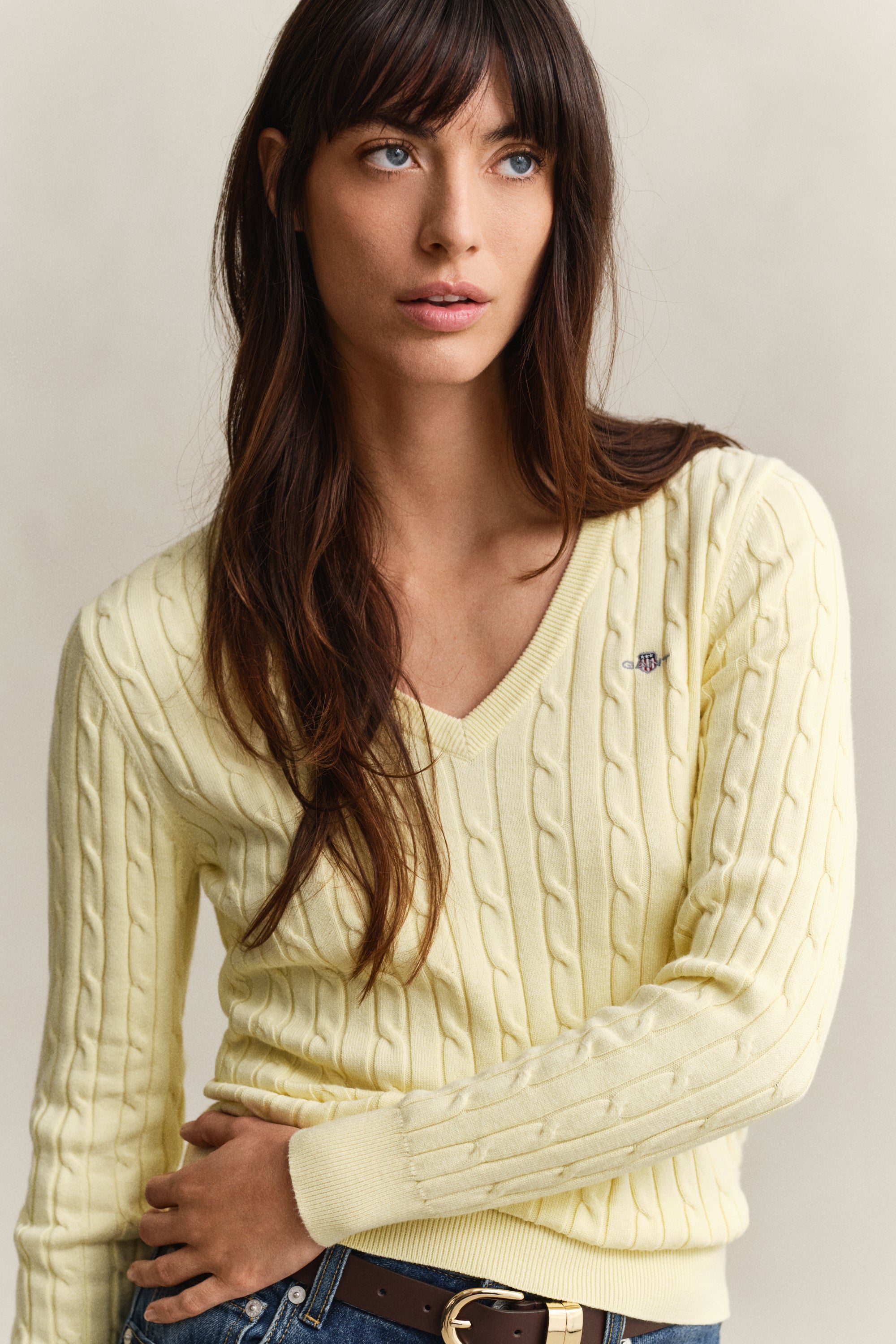 The Stretch V-Neck Vanilla Yellow Cable