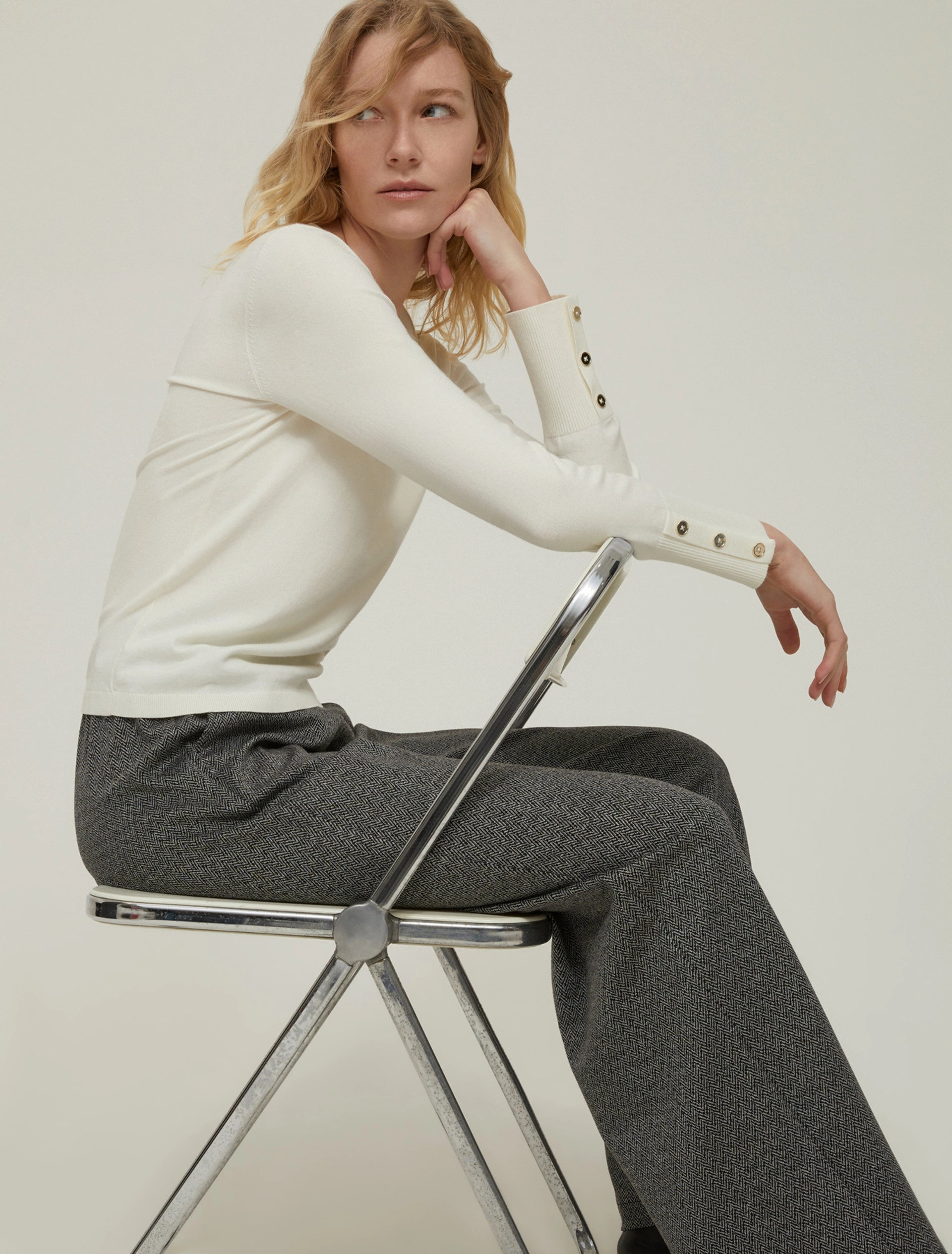 Slim Fit Cream Button Little Knit