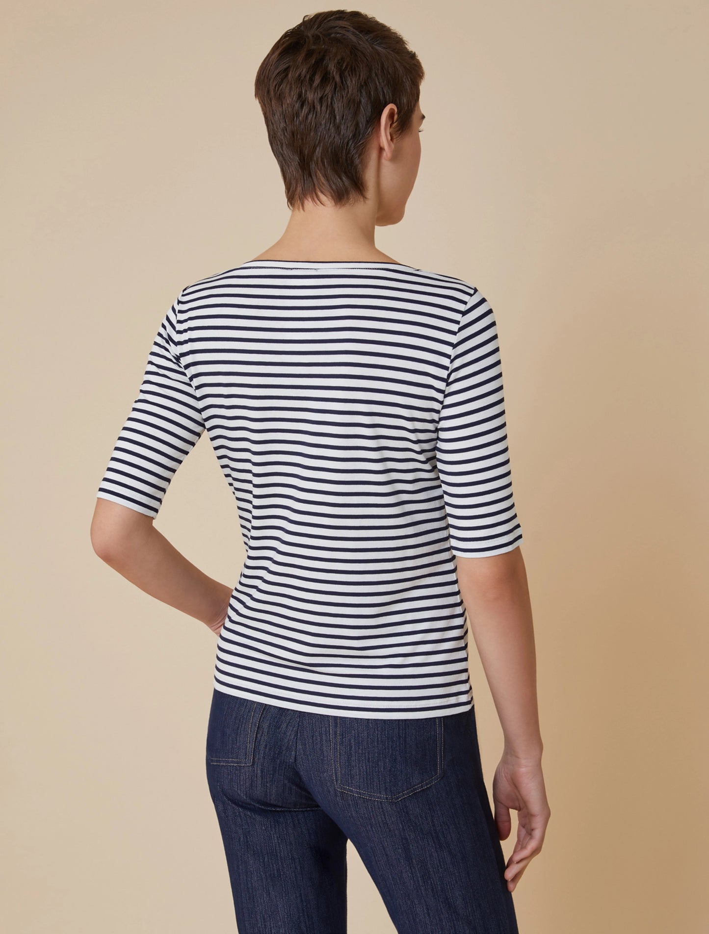 Boat Neck Stripe T-shirt