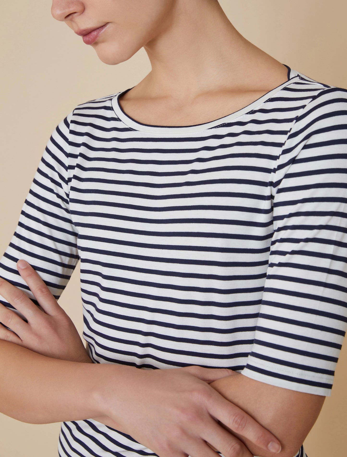 Boat Neck Stripe T-shirt