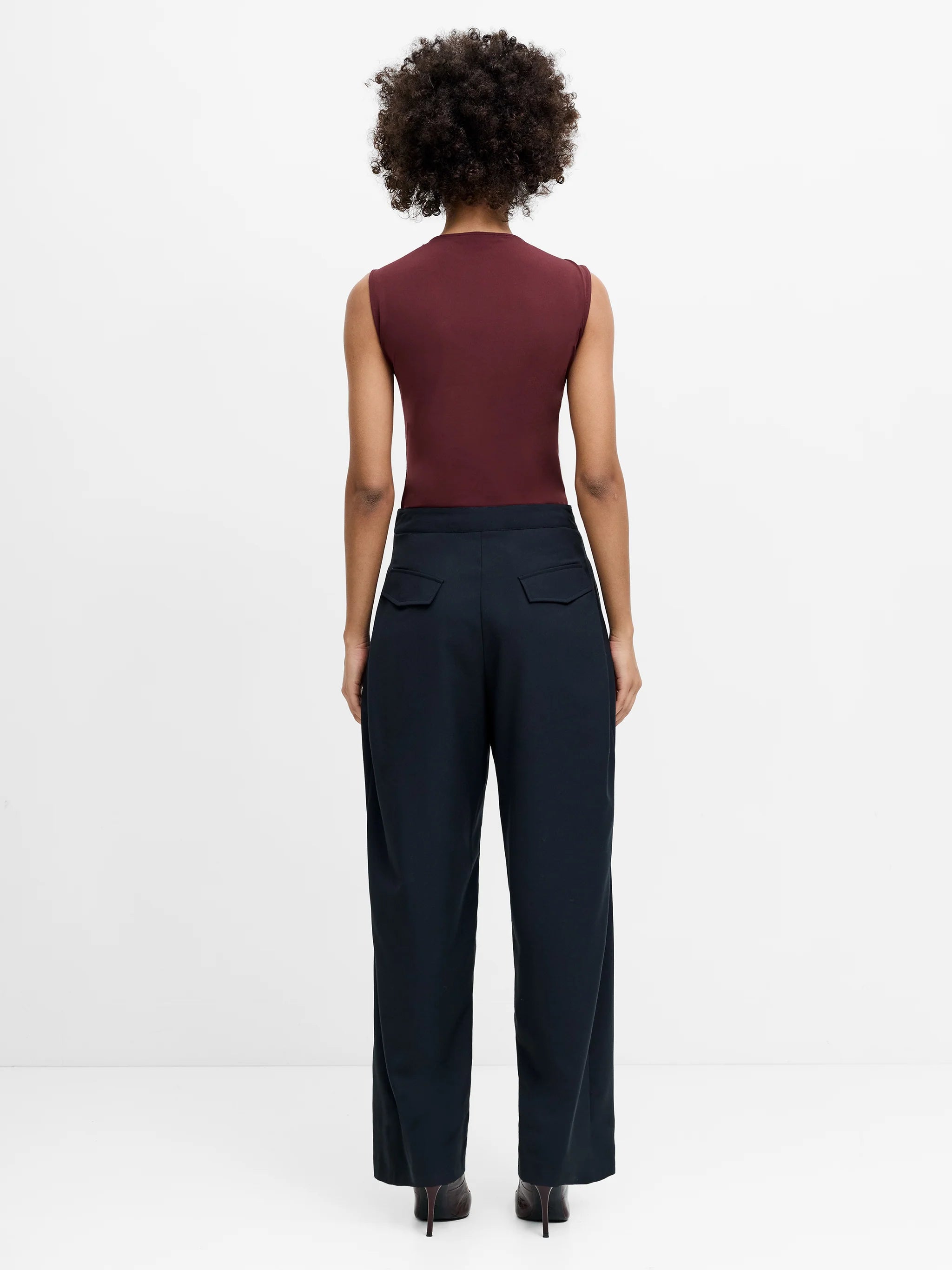 Aira Dark Grey Tailored Pleated Wide Leg Trousers