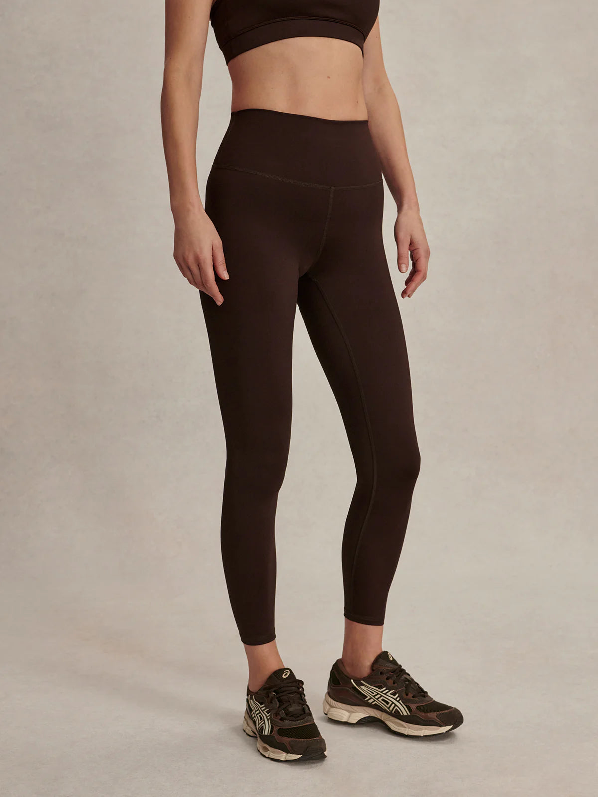 The Assure High-Rise Coffee Bean Legging 25"