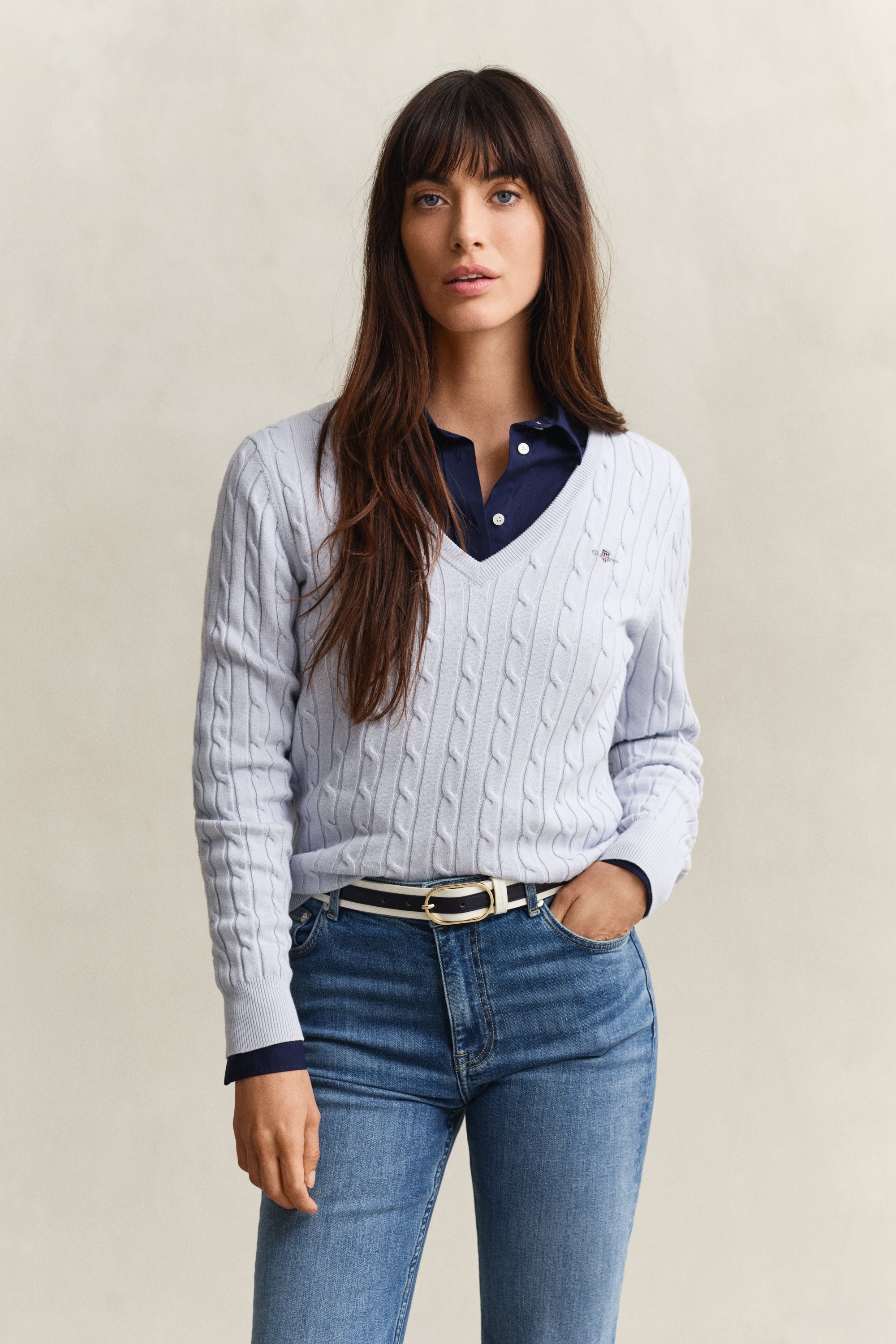 The Stretch V-Neck Light Blue Cable