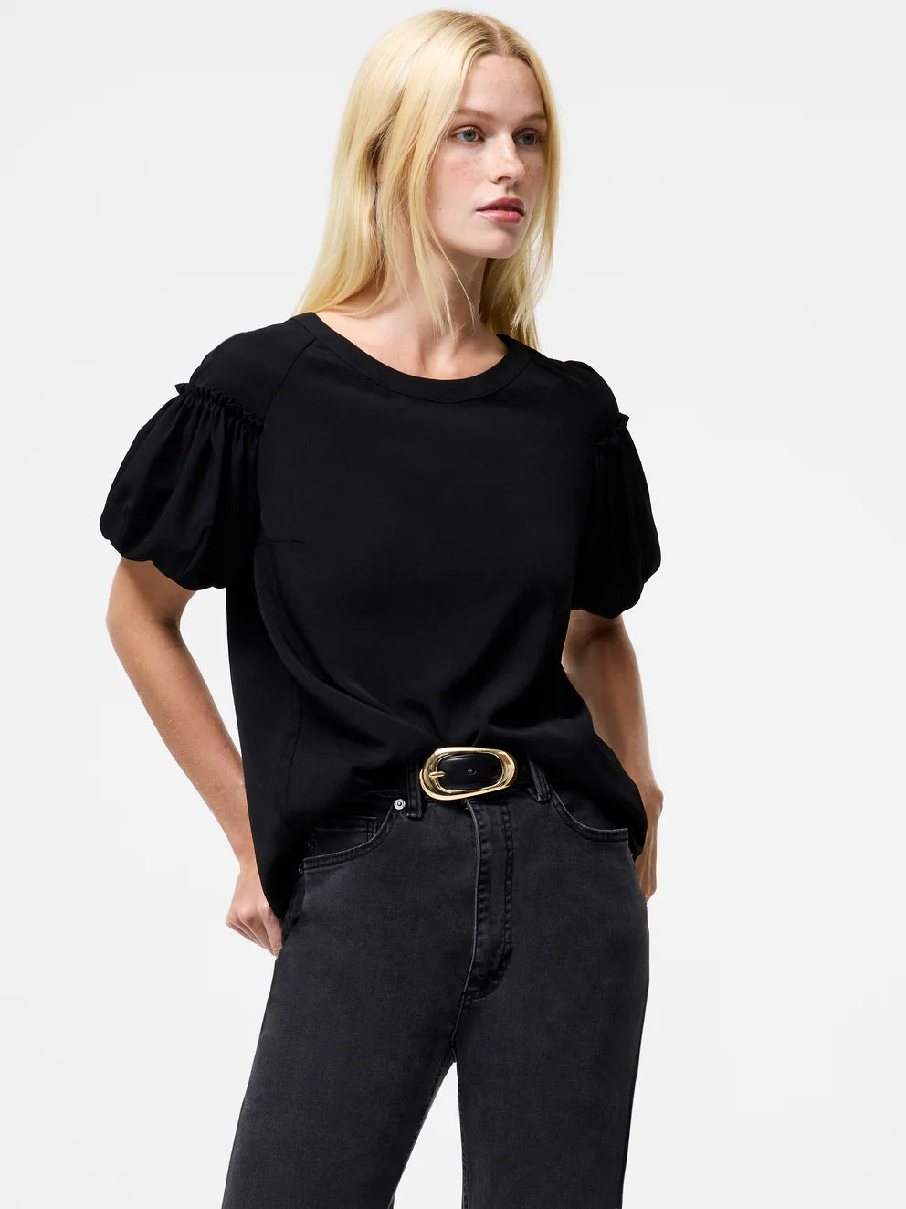 Crepe Light Puff Sleeve Black Top
