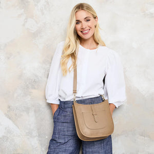 The Messenger Bag Cappucino