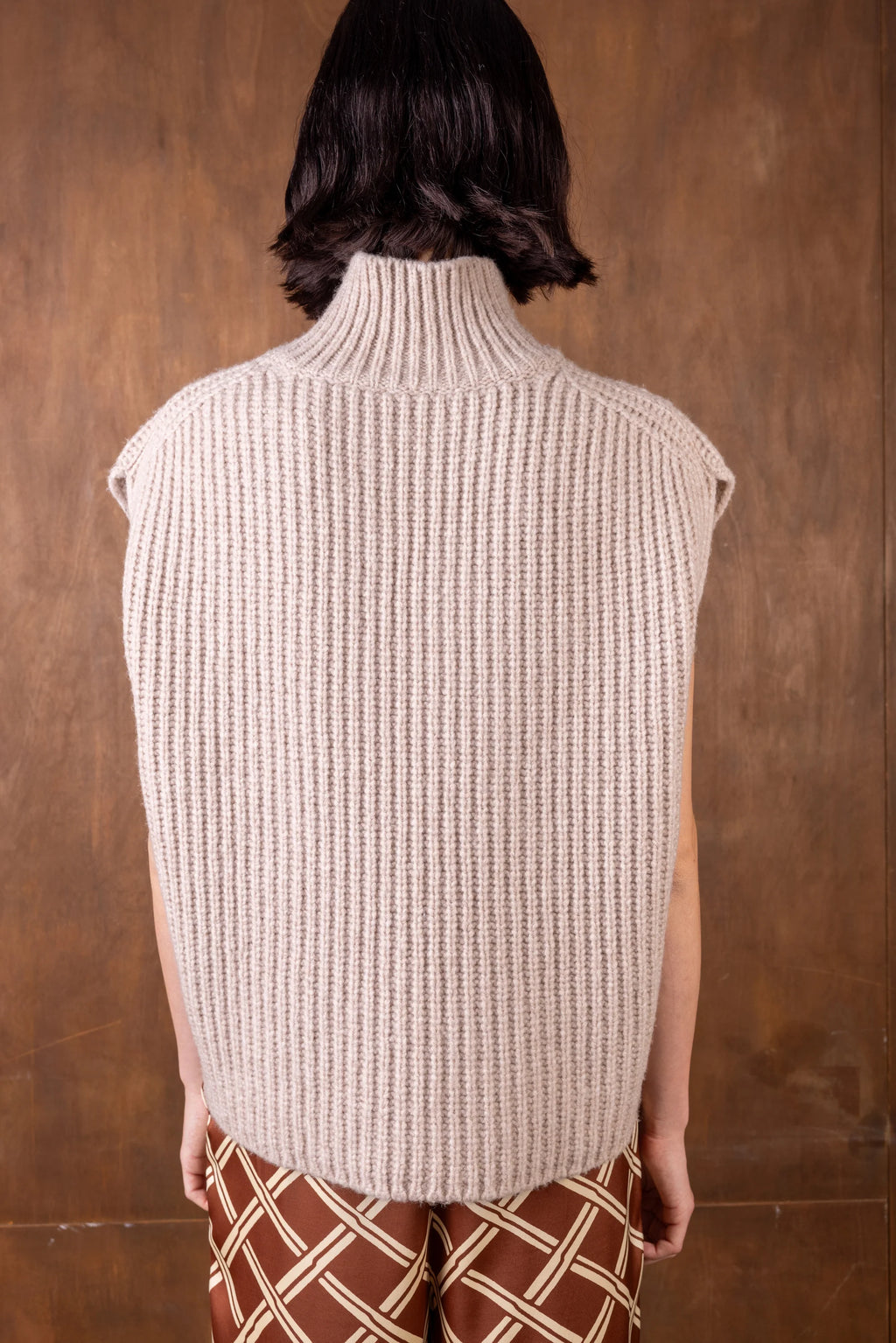 The Elize Oat Tabard
