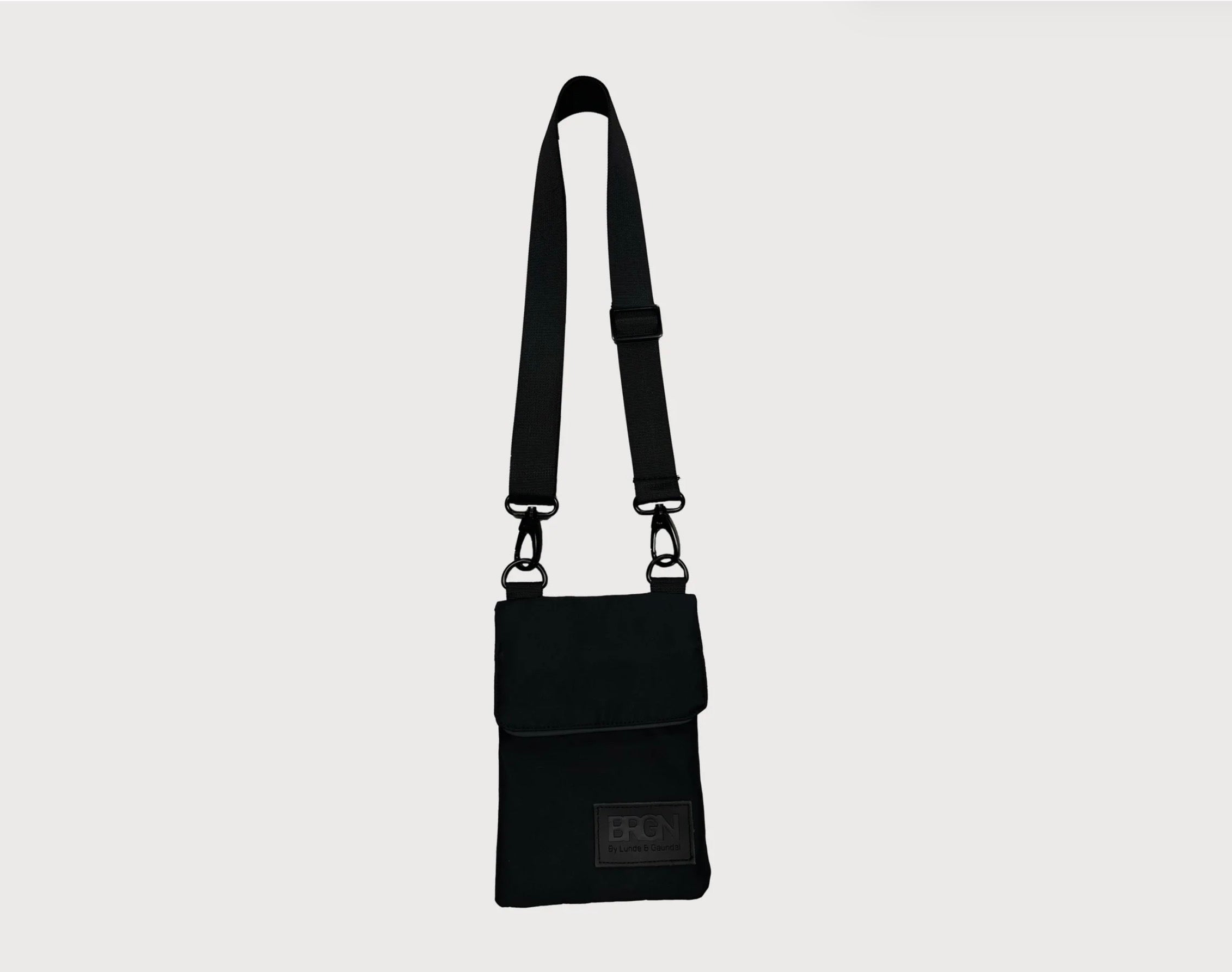 The Messenger New Black Purse