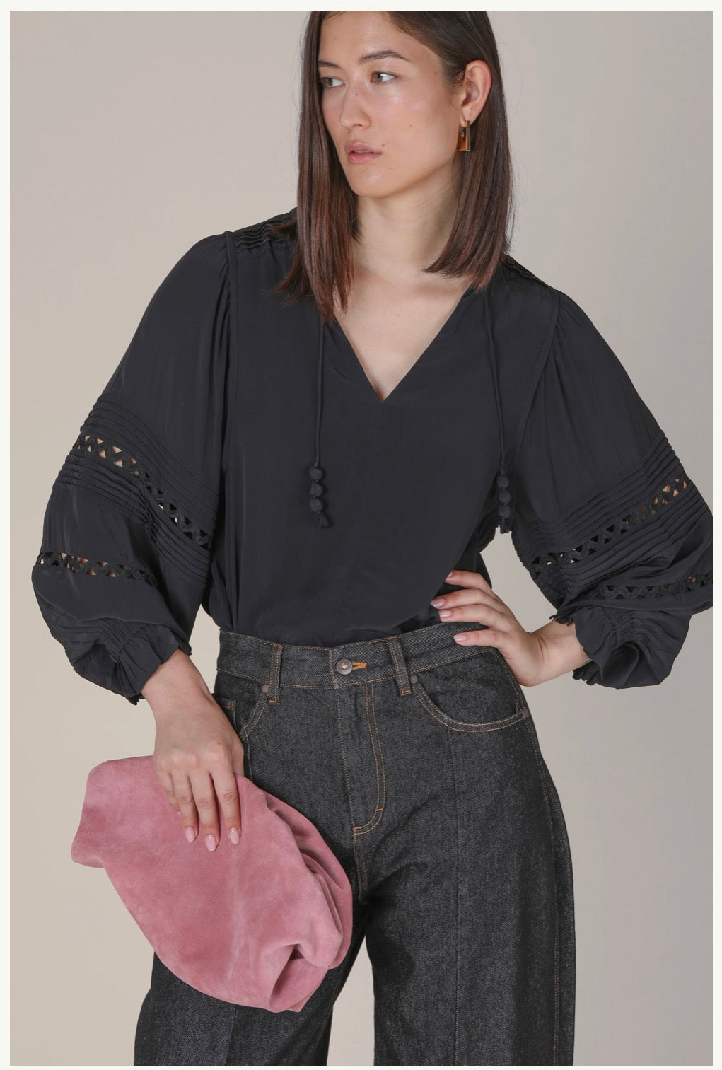 Smilla Black Fluid Blouse