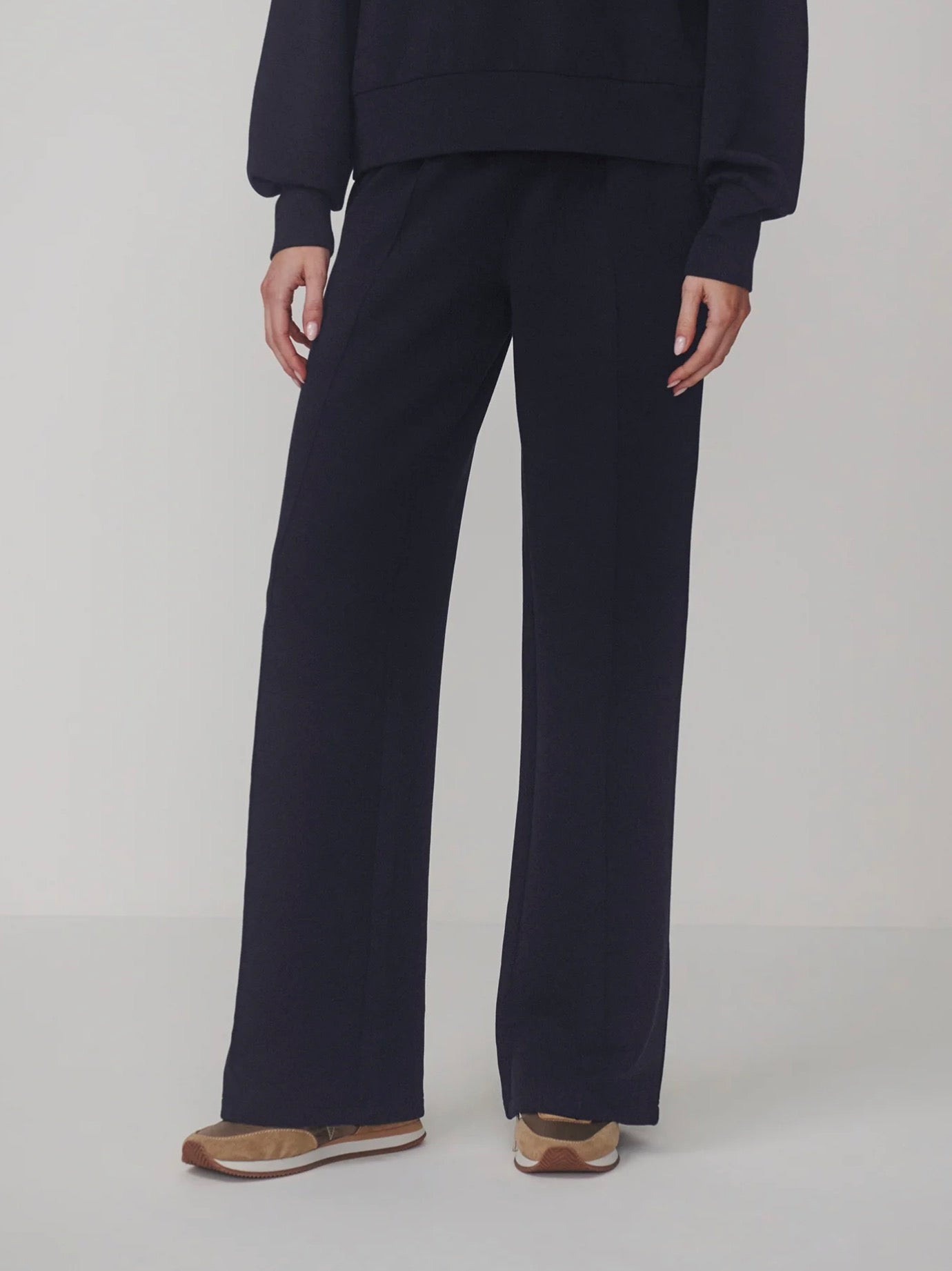 The Navy Wide Leg Pant 28"