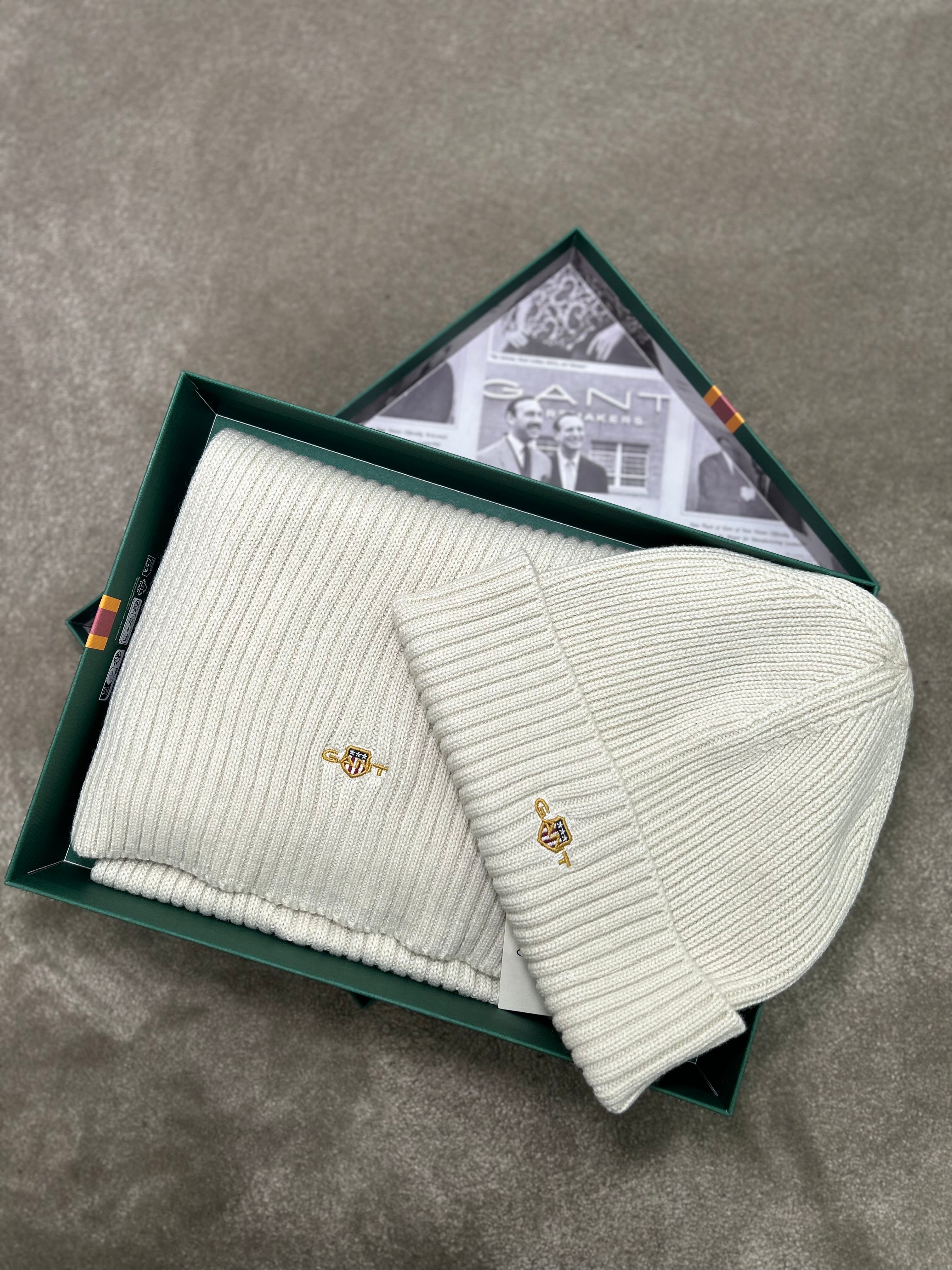 GANT Cream Beanie & Scarf Set