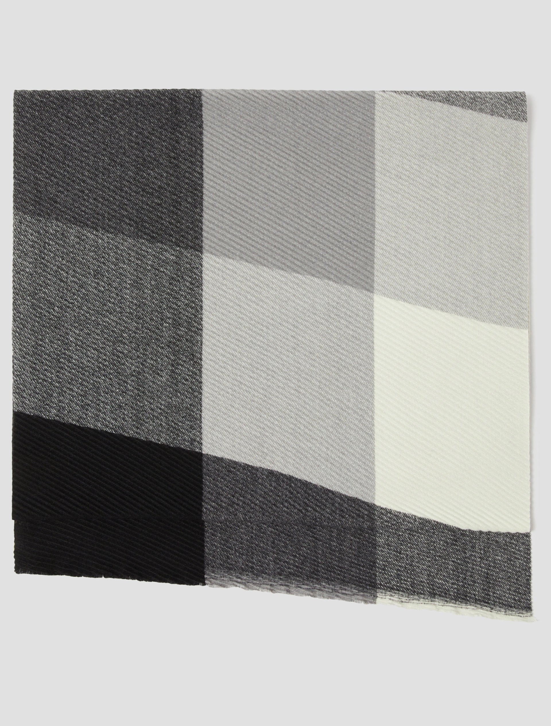 The Micro plissé-pleated Grey Scarf