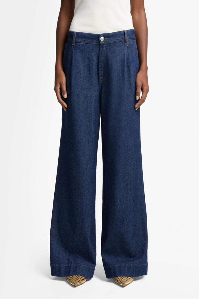 The Halona Lightweight Pleated Trouser
