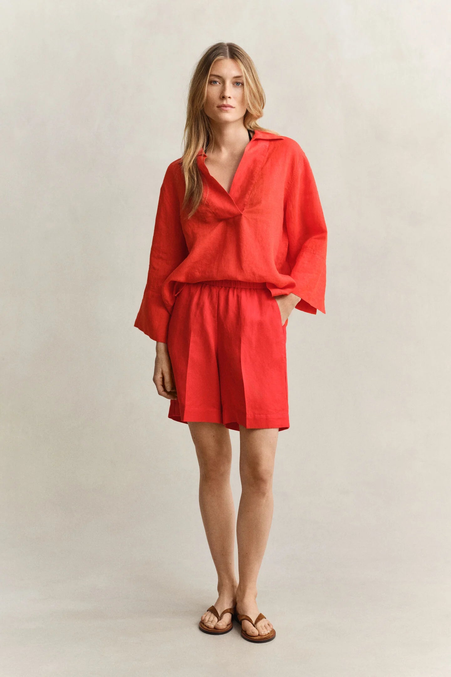 The Red Linen Blend Shorts
