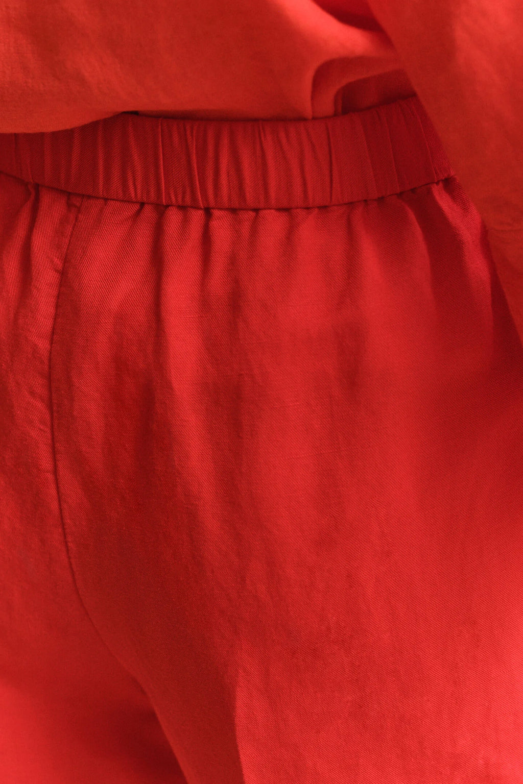 The Red Linen Blend Shorts