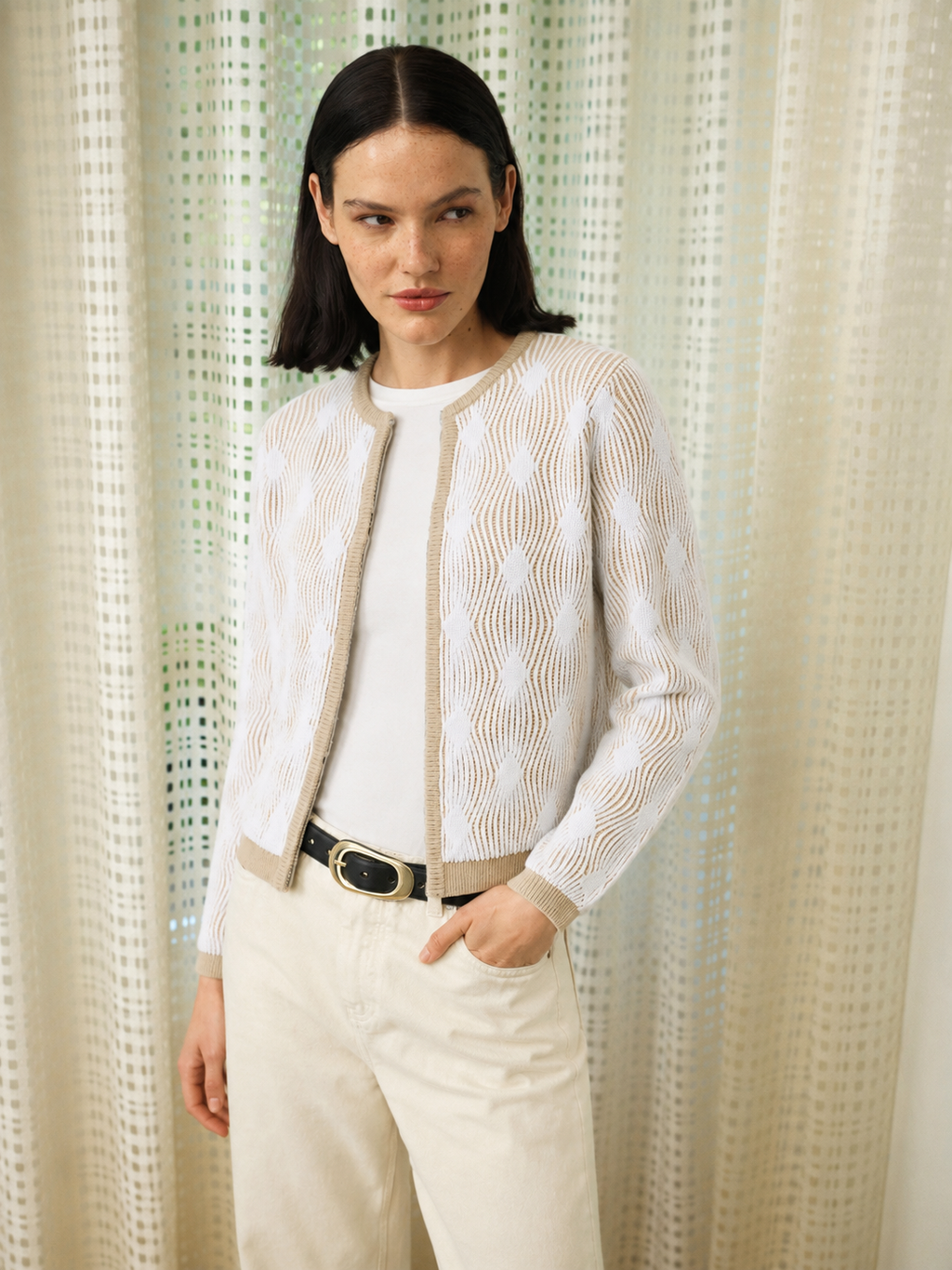 Pheby Wave Jacquard Knit Light Brown Cardigan
