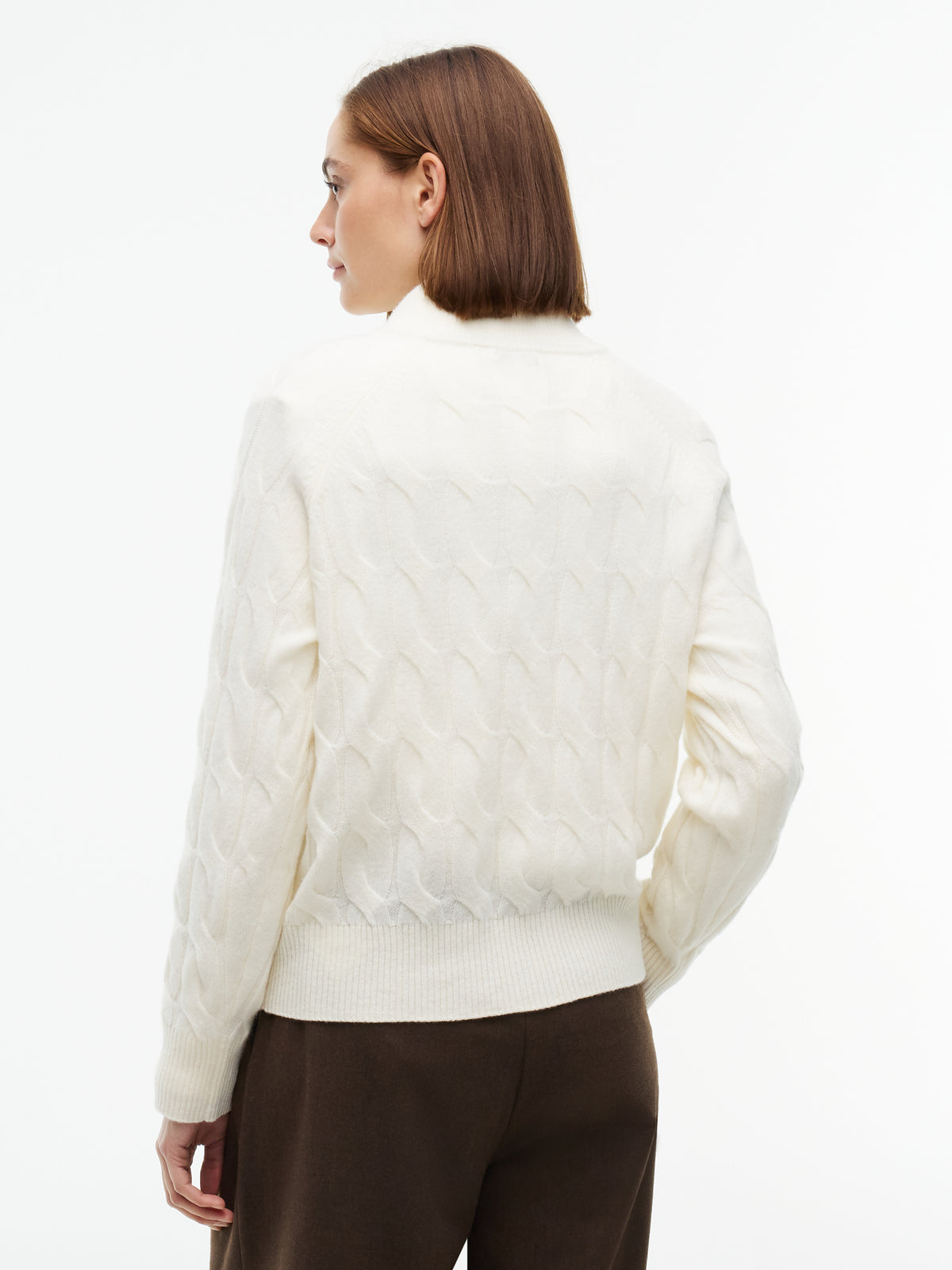 Soft Wool Cream Cable Button Knit