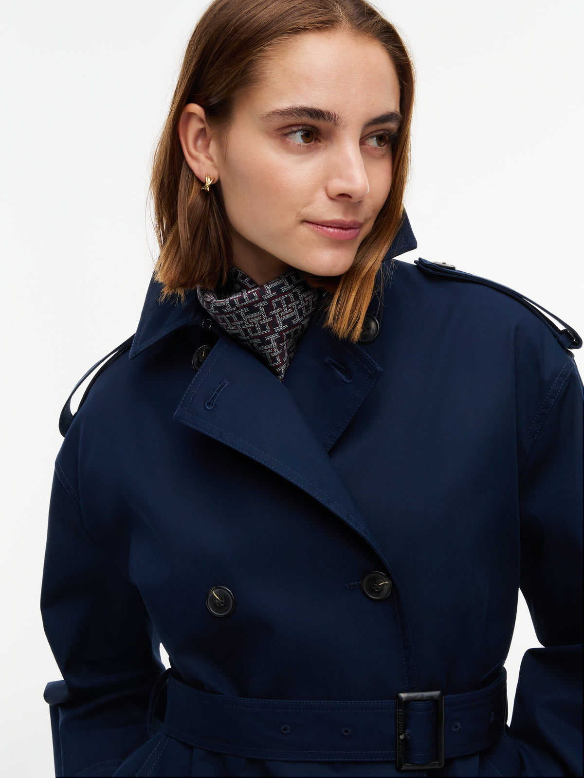 Water Repellent Relaxed Navy Short Trench Coat