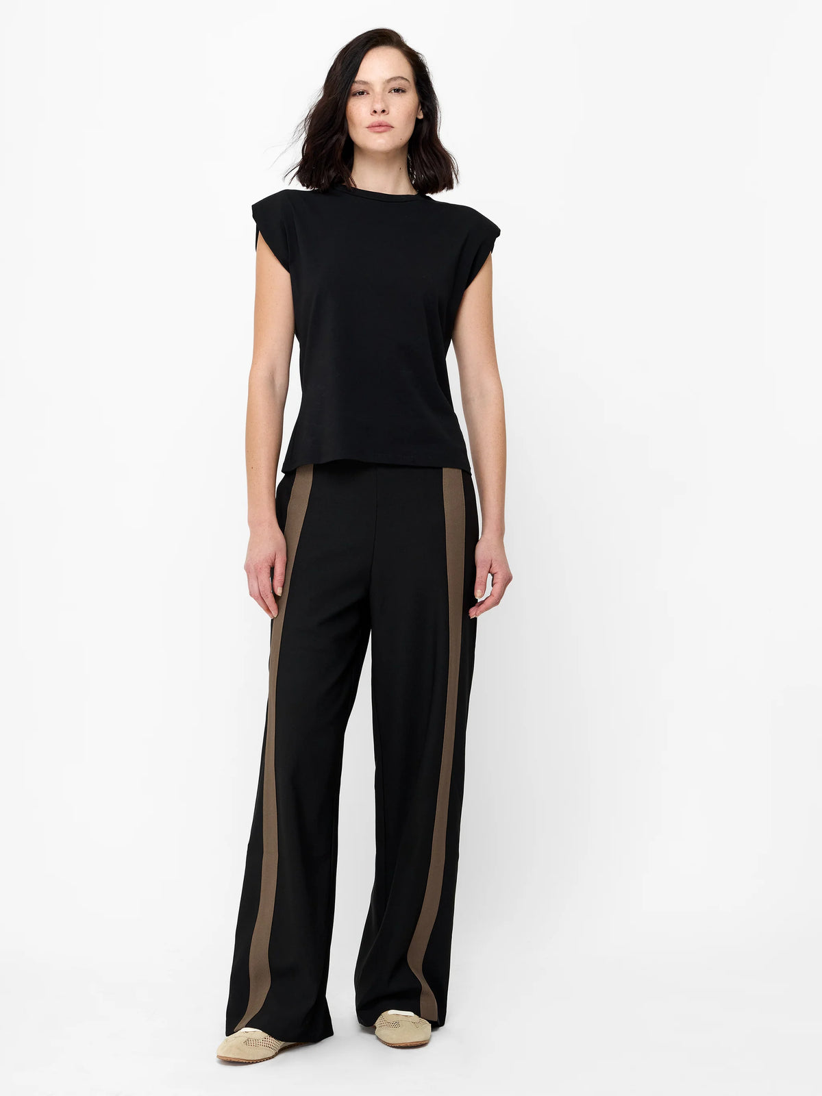 Veda Contrast Stripe Trousers