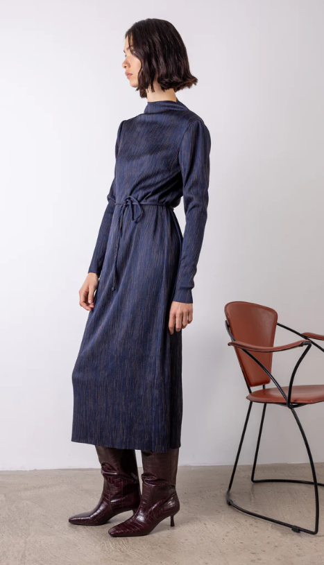 The Milla Crinkle Navy Dress