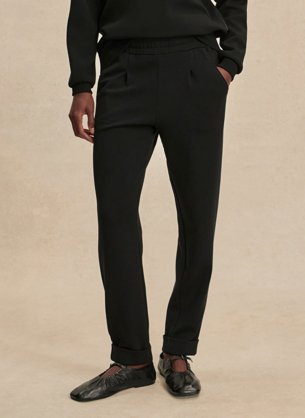 The Black Rolled Cuff Pant 25"