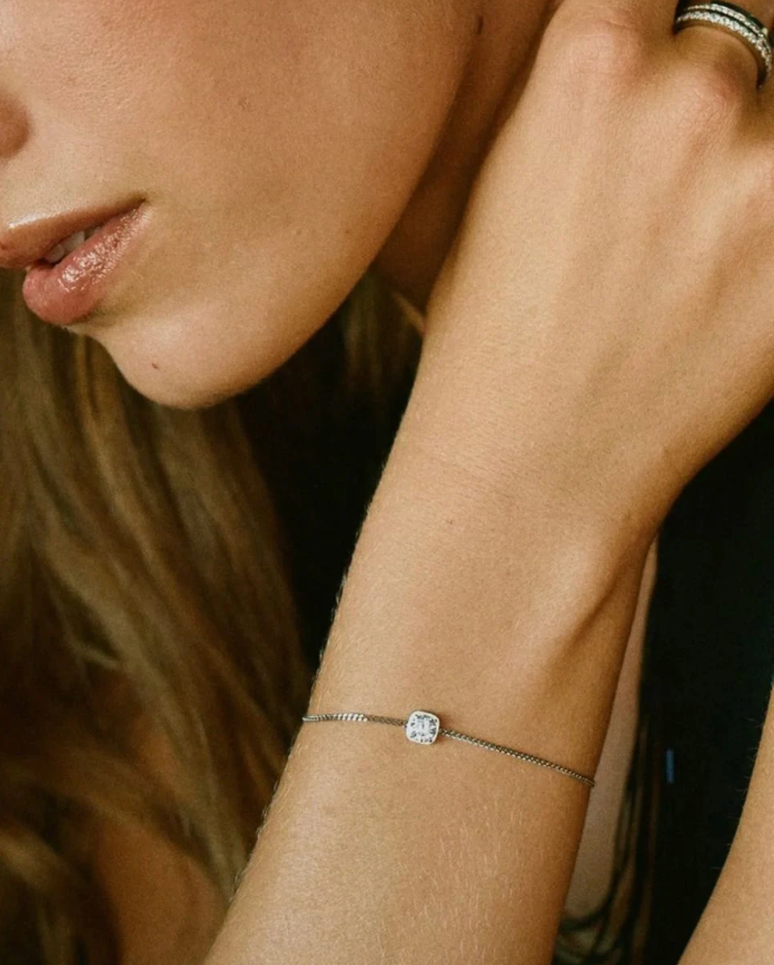 The Gemma Bracelet