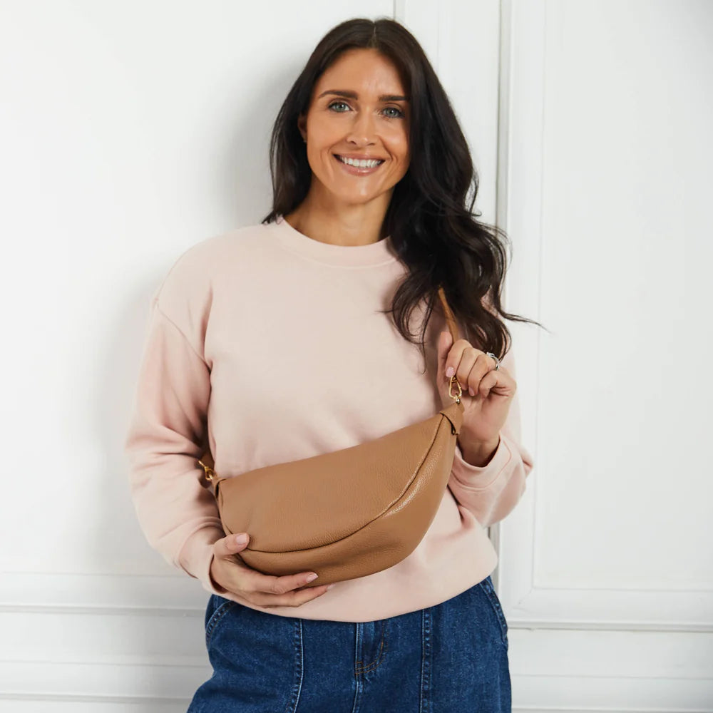 Hobo Style Tan Bag