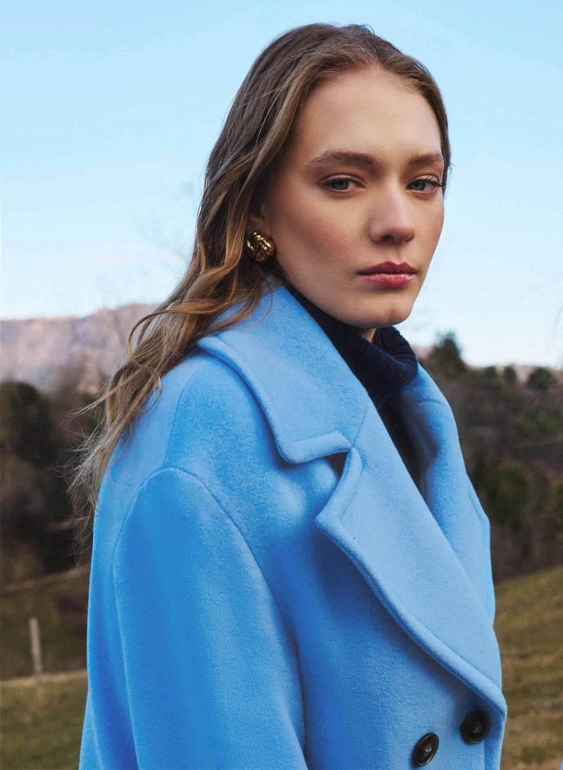 ICONS Short Oversized Light Blue Wool Coat