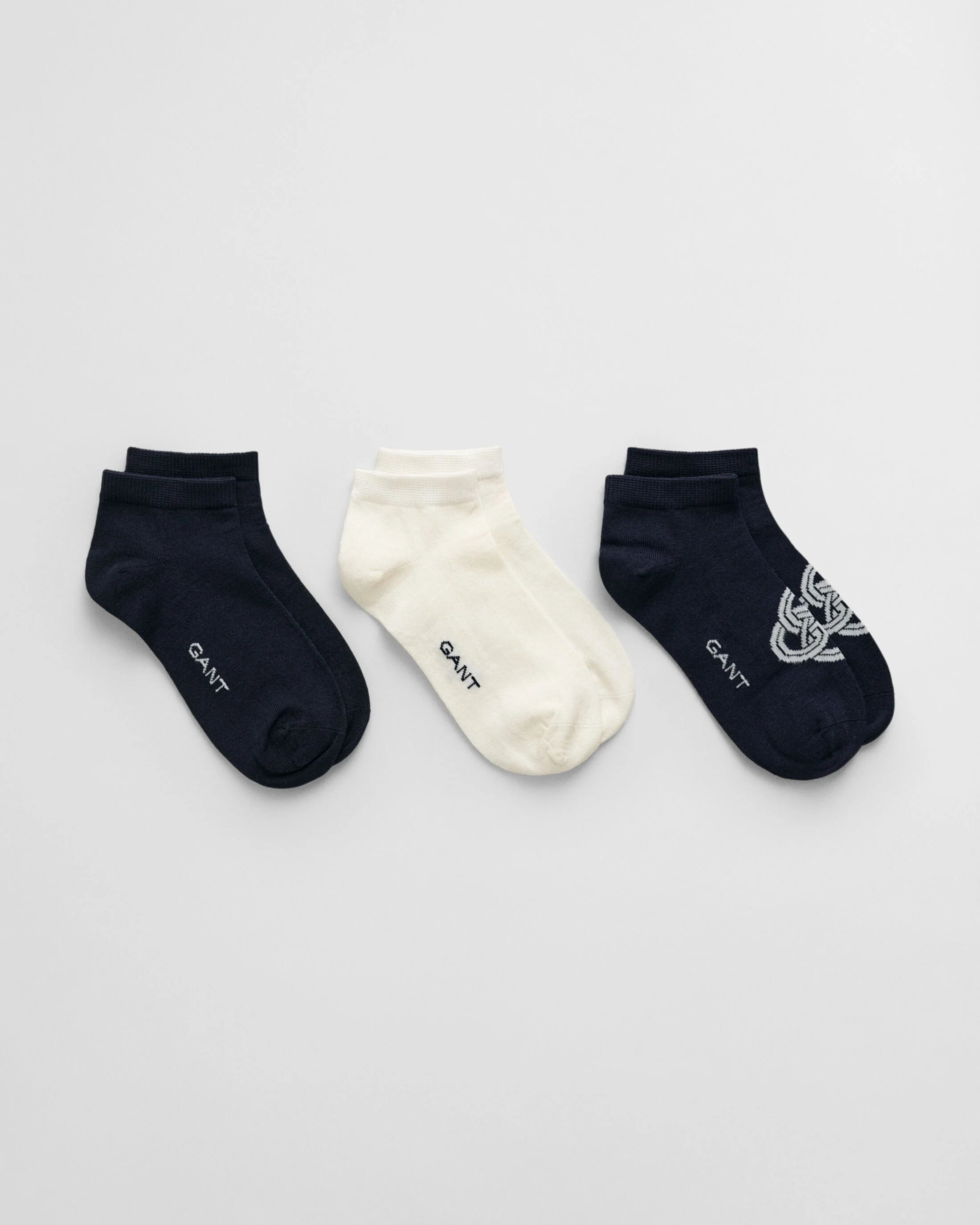 GANT 3-Pack Monogram Ankle Navy Socks