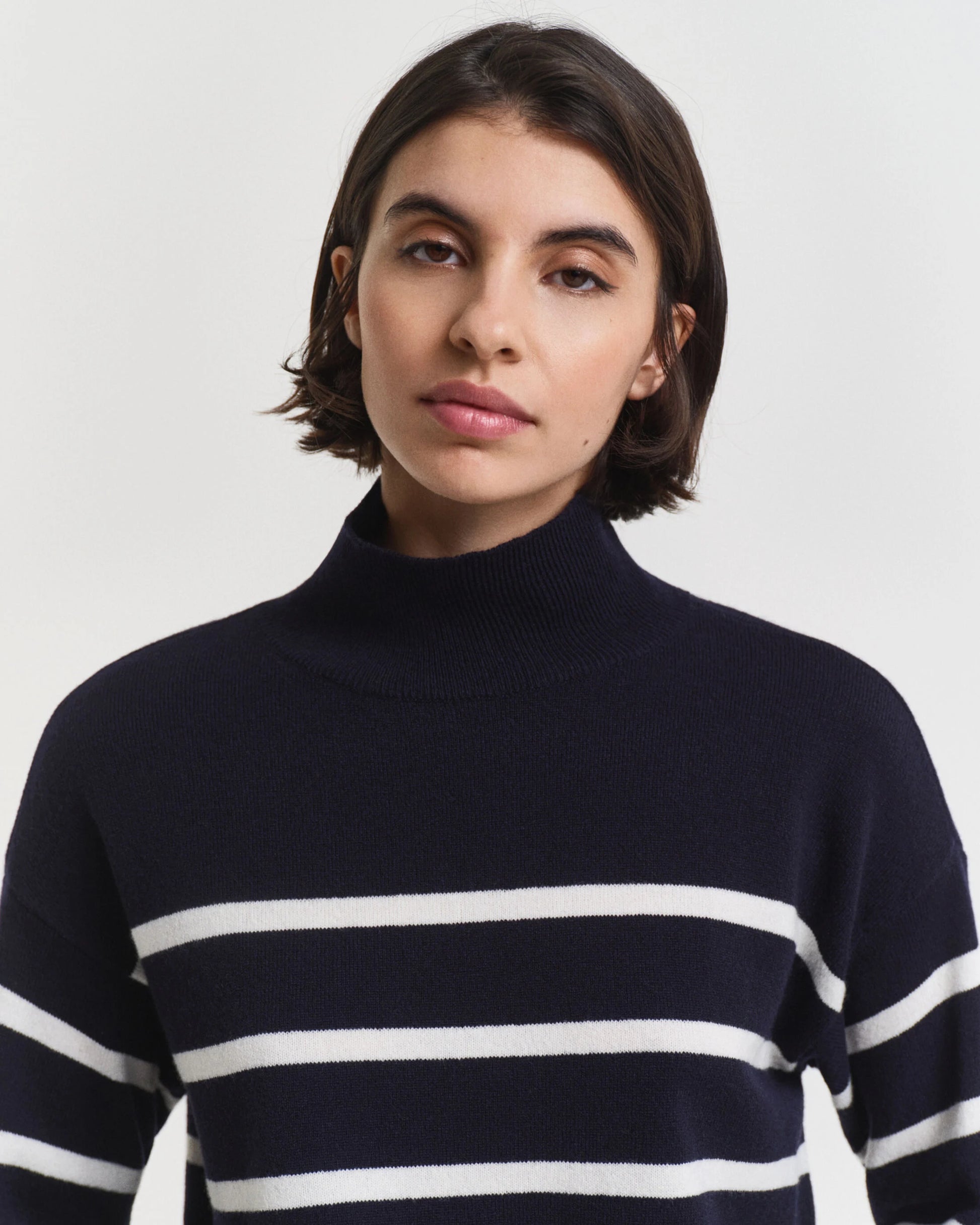 Striped Superfine Lambswool Navy Knit