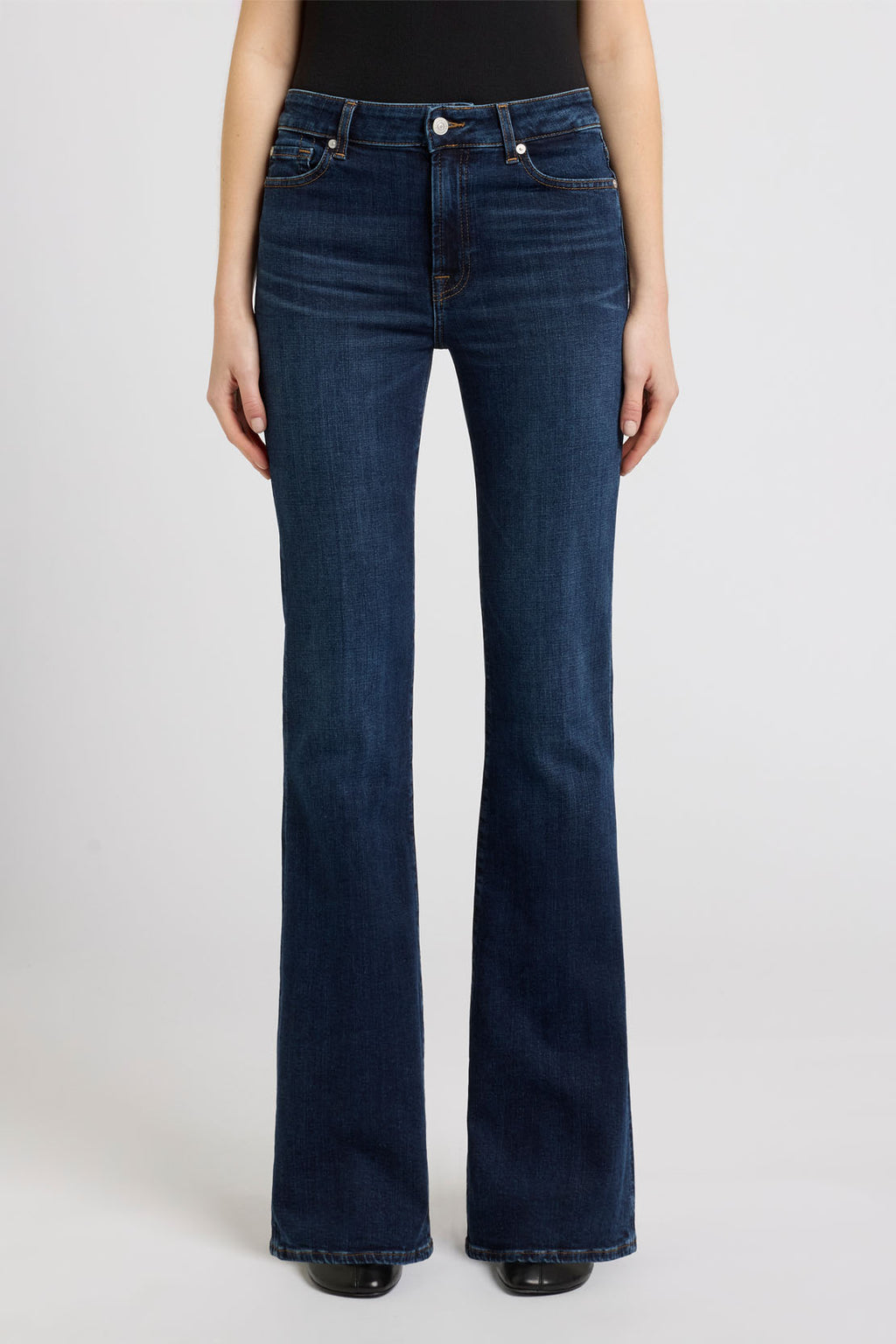 The LEGGY Bootcut Midnight-Fade Wash Jeans