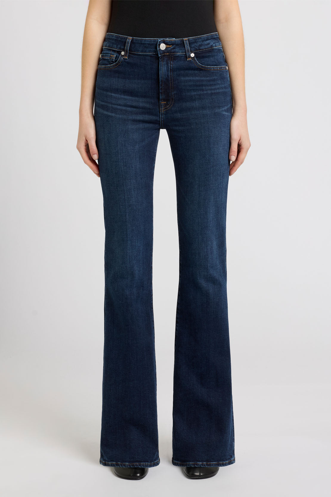 The LEGGY Bootcut Midnight-Fade Wash Jeans