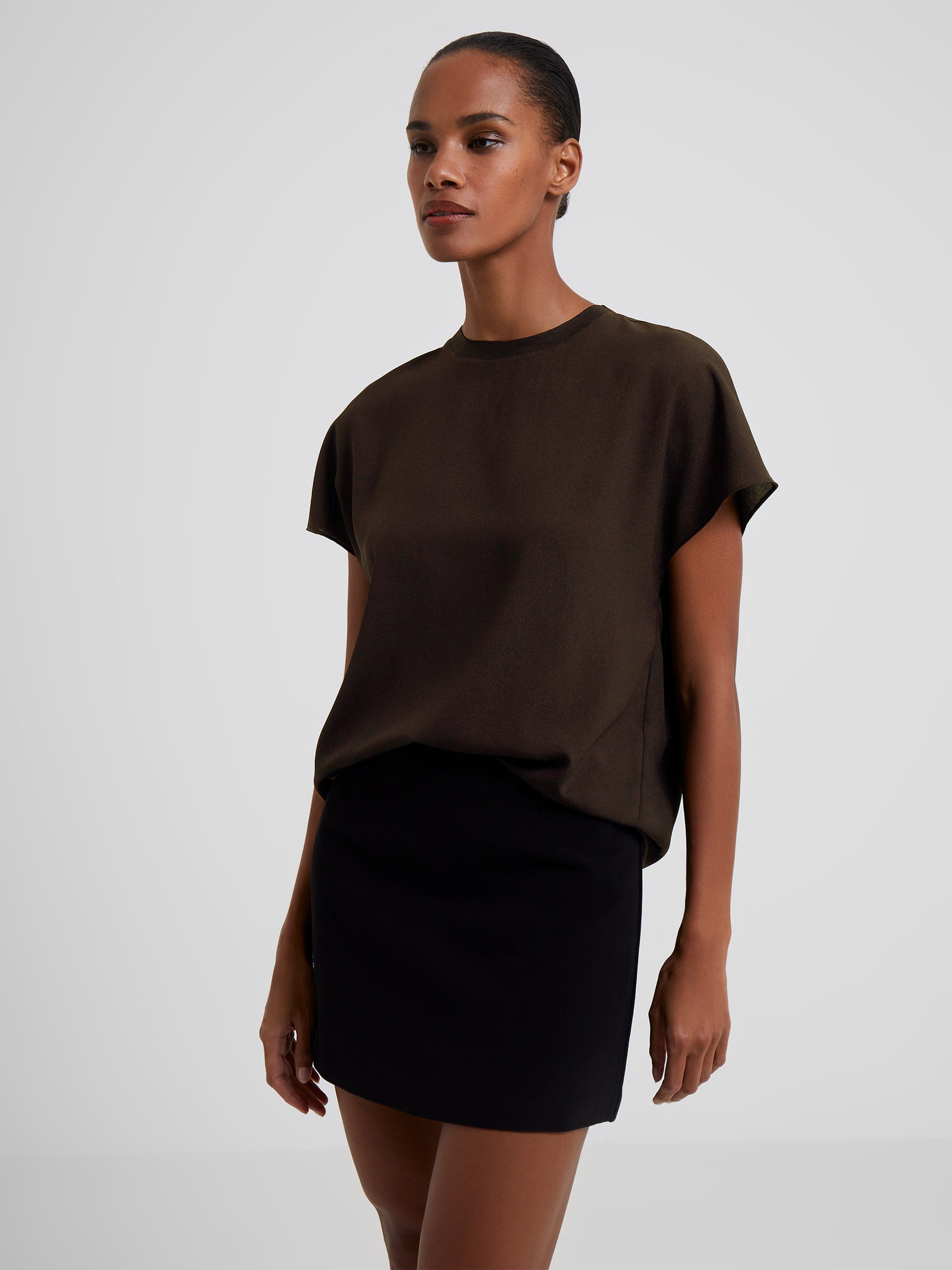 Crepe Light Crew Neck Chocolate Top